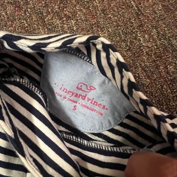 Vineyard vines small striped blouse - Picture 6 of 6